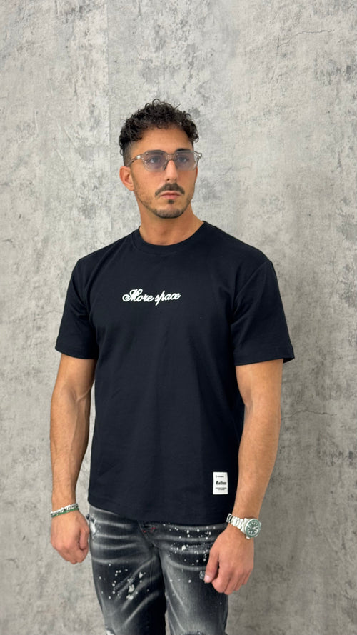 T-shirt More Space