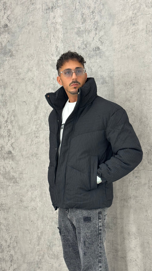 Puffer Black Essential