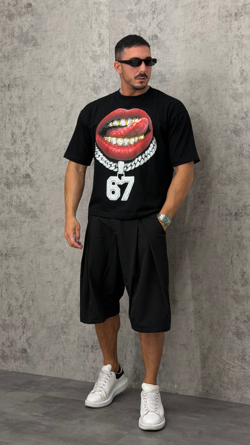 T-shirt Temptation
